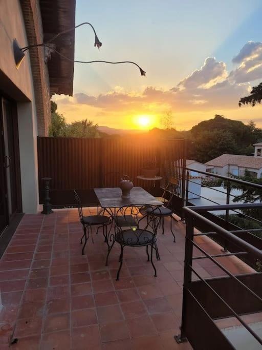 לה בולו Appartement De Charme Dans Ancienne Cave A Vin מראה חיצוני תמונה