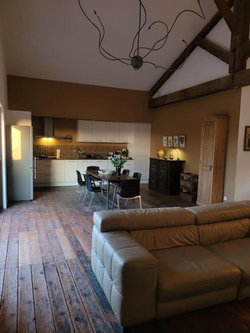 לה בולו Appartement De Charme Dans Ancienne Cave A Vin מראה חיצוני תמונה